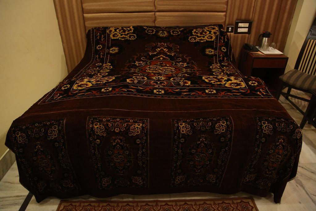 Hotel Wall City Ню Делхи Стая снимка